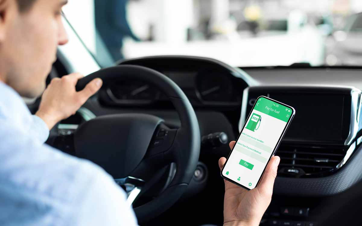 Caro carburanti: ecco come cambiano le abitudini degli italiani