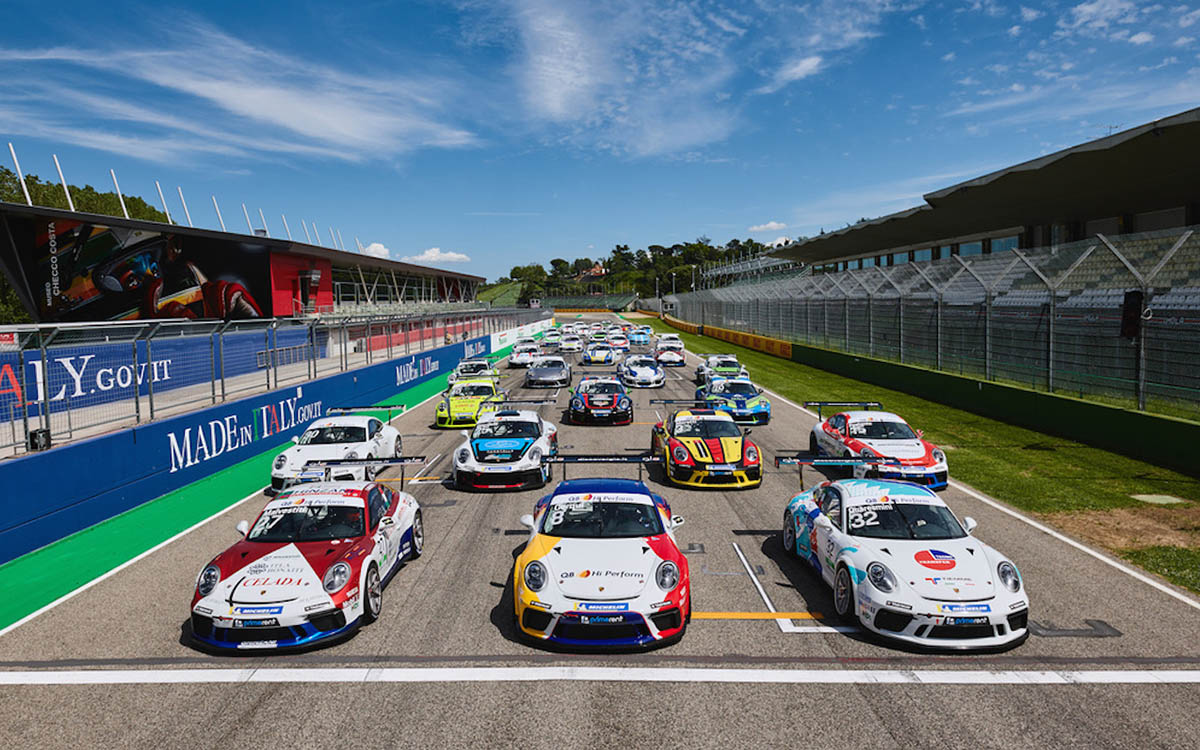 La Carrera Cup Italia scalda i motori. Quelli veri.