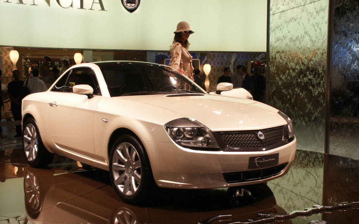 La storia della Lancia Fulvia Concept 2003