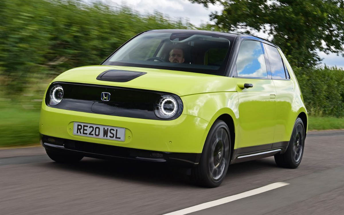 TG Garage #108 - Futuro prossimo: meno auto. Solo elettriche e costose TG Garage #108 - Futuro prossimo: meno auto. Solo elettriche e costose