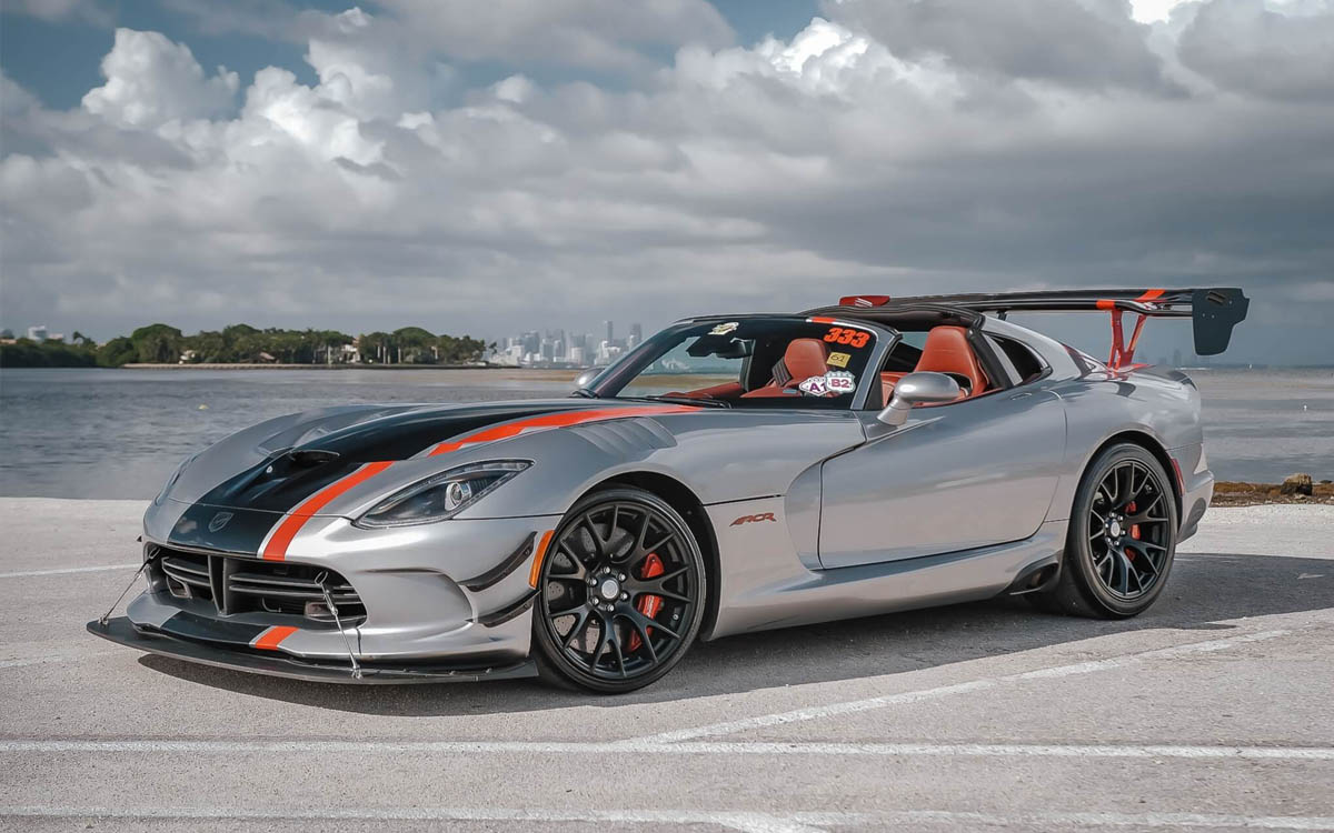 Analisi della Dodge Viper ACR Extreme Pack Aero