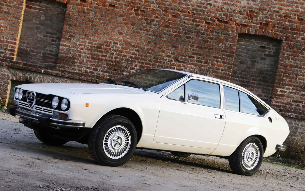 Alfetta GTV: una coupé da pelle d’oca