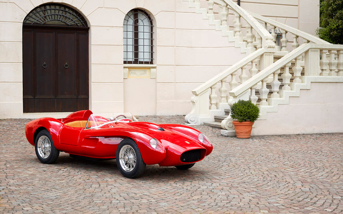 Testa Rossa J: la replica in scala della 250 Testa Rossa del 1957