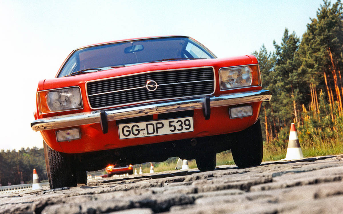 Opel Rekord D. 50 anni di berlina diesel.