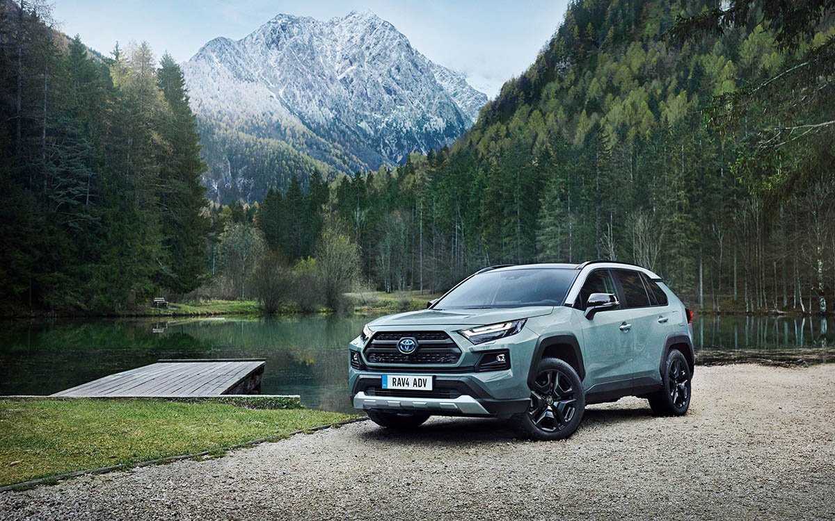 Toyota presenta il RAV4 Adventure: qualcuno ne sentiva la mancanza?