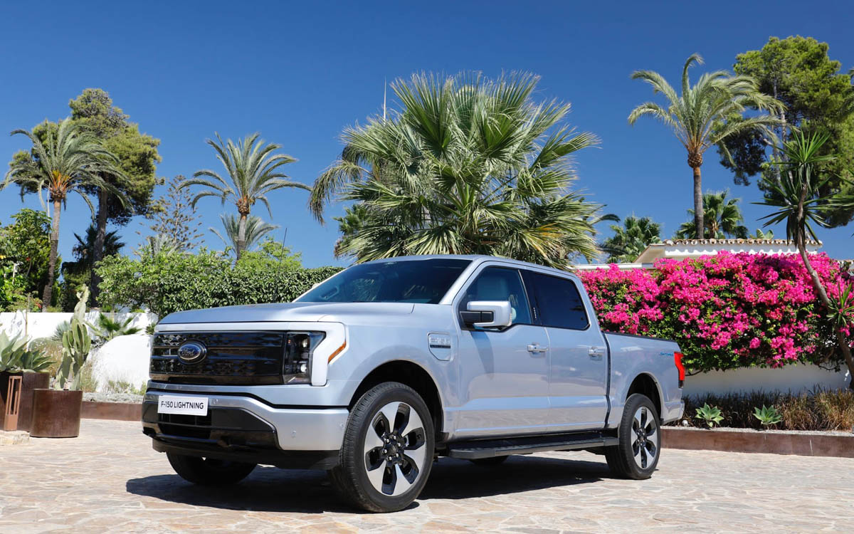 TG GARAGE #98 - Scandalo Ford!!! Non si può raccontare la verità sull'elettrico