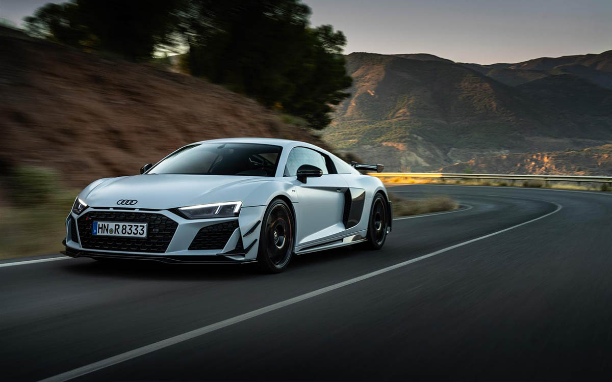 Audi R8 Coupé V10 GT: un bel V10 alla faccia dell’elettrificazione